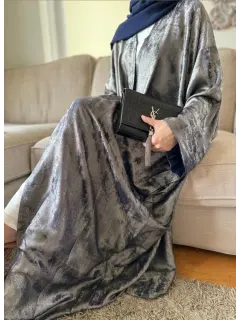 <strong>ANAH SHRUG ABAYA</strong>