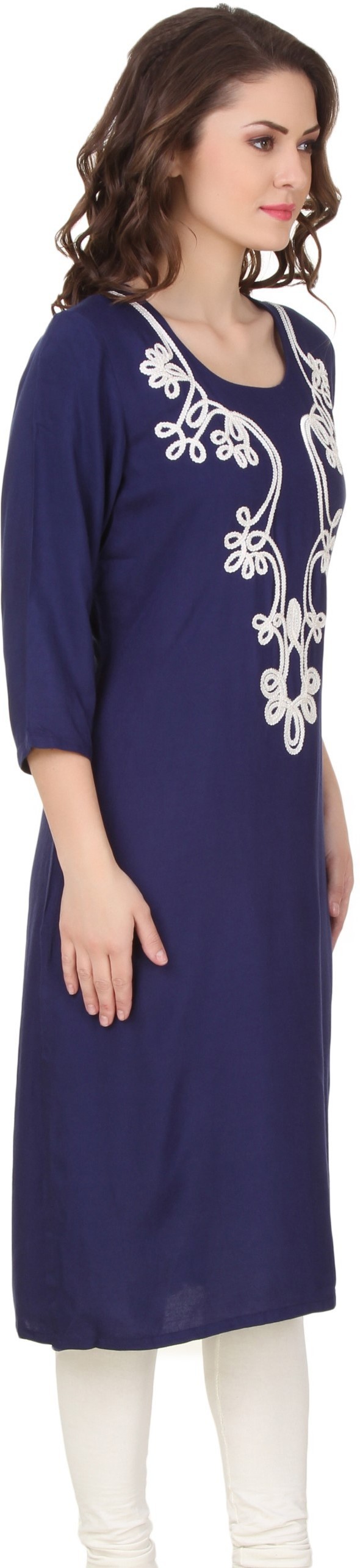 Noor Embroidered Women's Straight Kurta